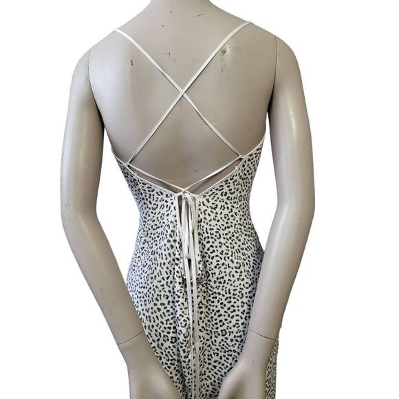 Heavenly by Victoria Strappy Back Dress - Picture 2 of 5